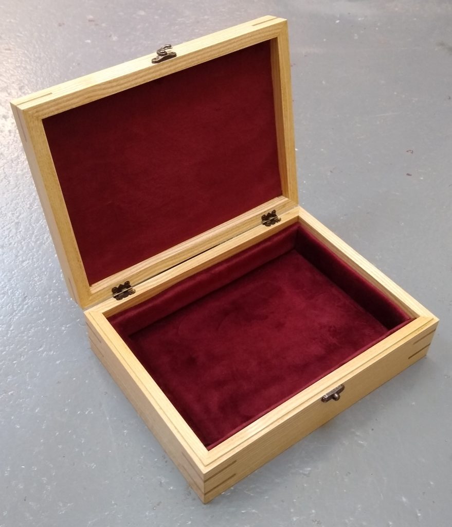 Bespoke gift box wooden jewellery box 